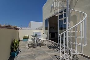 Tritoni Marina Apartments and Suites