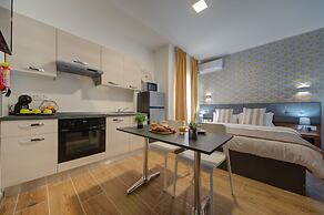 Tritoni Marina Apartments and Suites