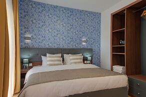 Tritoni Marina Apartments and Suites