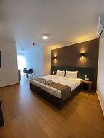 Tritoni Marina Apartments and Suites