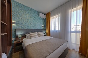 Tritoni Marina Apartments and Suites