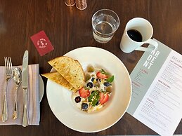 Hotel Ardent Dayton Downtown, Tapestry Collection By Hilton