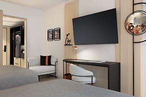 Canopy By Hilton Toronto Yorkville