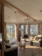 Immaculate 2-bed Lodge in Monreith