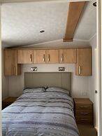 Immaculate 2-bed Lodge in Monreith