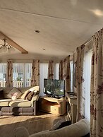 Immaculate 2-bed Lodge in Monreith