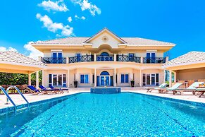 Blue Water Villa