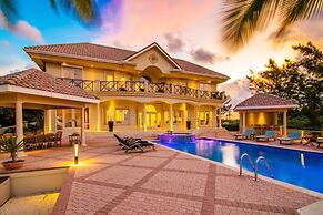 Blue Water Villa