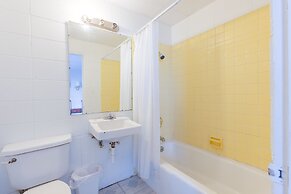 Sonrise Inn Lincoln Hwy By OYO