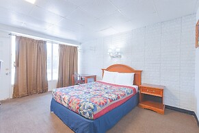 Sonrise Inn Lincoln Hwy By OYO