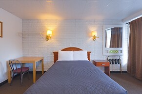 Sonrise Inn Lincoln Hwy By OYO