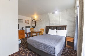 Sonrise Inn Lincoln Hwy By OYO