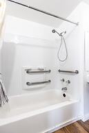 Sonrise Inn Lincoln Hwy By OYO