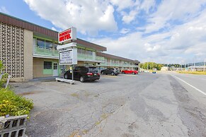 Sonrise Inn Lincoln Hwy By OYO