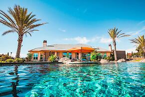 Mermaid by Avantstay Private Estate w/ Pool, Volleyball & Arcade!