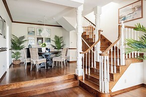 Sea Glass by Avantstay 5BR Unique Beach House on Balboa Peninsula w/ P