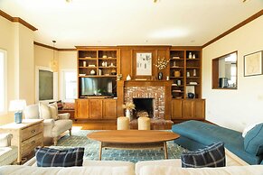 Sea Glass by Avantstay 5BR Unique Beach House on Balboa Peninsula w/ P