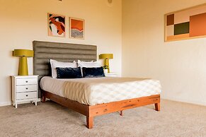 Cliffridge by Avantstay Lush Malibu Hills Estate w/ Breathtaking Ocean