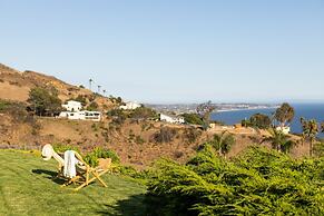Cliffridge by Avantstay Lush Malibu Hills Estate w/ Breathtaking Ocean
