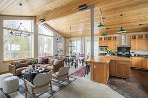 Little Red by Avantstay Peaceful Serene Cabin W/hot Tub & Pine Tree Vi