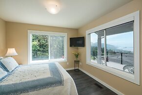Anchor's Retreat by Avantstay Gorgeous Clift Top Views w/ Incredible P