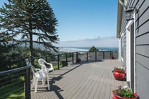 Anchor's Retreat by Avantstay Gorgeous Clift Top Views w/ Incredible P
