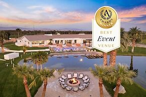 Buena Vista by Avantstay Massive Outdoor Oasis w/ Pool, Spa & Firepit!