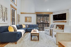 Arroyo by Avantstay Peaceful Mountain Townhouse w/ Large Private Balco