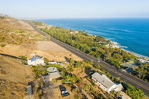Bluff by Avantstay Gorgeous Malibu Getaway w/ Hot Tub & Spectacular Oc