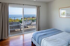 Bluff by Avantstay Gorgeous Malibu Getaway w/ Hot Tub & Spectacular Oc