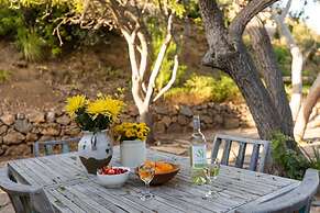 Bluff by Avantstay Gorgeous Malibu Getaway w/ Hot Tub & Spectacular Oc