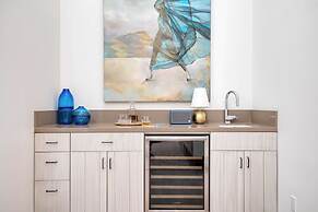 Matador by Avantstay Ocean Front Malibu Pad w/ Rooftop Patio