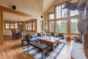 Buffalo by Avantstay Beautifully Designed Cabin w/ Hot Tub