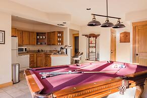 Buffalo by Avantstay Beautifully Designed Cabin w/ Hot Tub