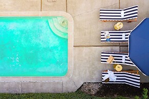 Marigold by Avantstay Warm & Stylish Home in Wine Country w/ Pool