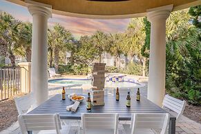 Florence by Avantstay Villa Steps From Beach