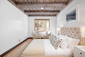 Koda by Avantstay Big Bear Cabin w/ Hot Tub