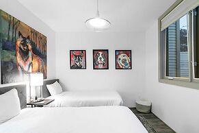 New San Juan 303 by Avantstay Modern Penthouse w/ Deck Overlooking Mai