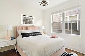 Hart Suite 16 by Avantstay Gorgeous Town House w/ Modern Amenities in 
