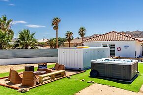 Desert View by Avantstay20mins From Joshua Tree! w/ Container Pool!