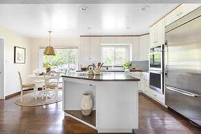 Wildflower by Avantstay Gorgeous Wine Country Home w/ Pool, Bocce Ball