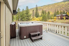 Bighorn by Avantstay Spacious Ski Cabin w/ Sprawling Porch, Views & Ho