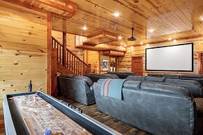 Sugarland by Avantstay Sleeps 28! Home Theatre! Two Hot Tubs! Indoor P