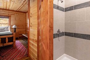 Sugarland by Avantstay Sleeps 28! Home Theatre! Two Hot Tubs! Indoor P