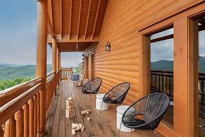 Sugarland by Avantstay Sleeps 28! Home Theatre! Two Hot Tubs! Indoor P