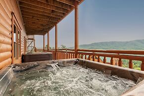 Sugarland by Avantstay Sleeps 28! Home Theatre! Two Hot Tubs! Indoor P