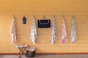 Sugarland by Avantstay Sleeps 28! Home Theatre! Two Hot Tubs! Indoor P