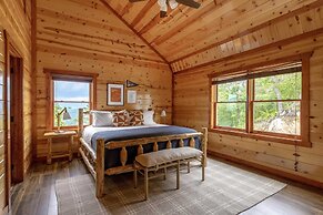 Sugarland by Avantstay Sleeps 28! Home Theatre! Two Hot Tubs! Indoor P