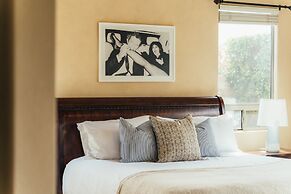 Desert Grove by Avantstay Oasis Retreat w/ Pool & BBQ Grill!