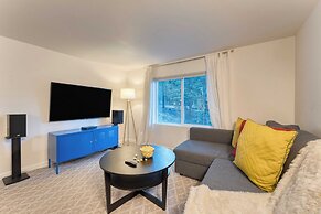 Golden Summit by Avantstay Stunning Secluded Cabin w/ Access to Tahoe 